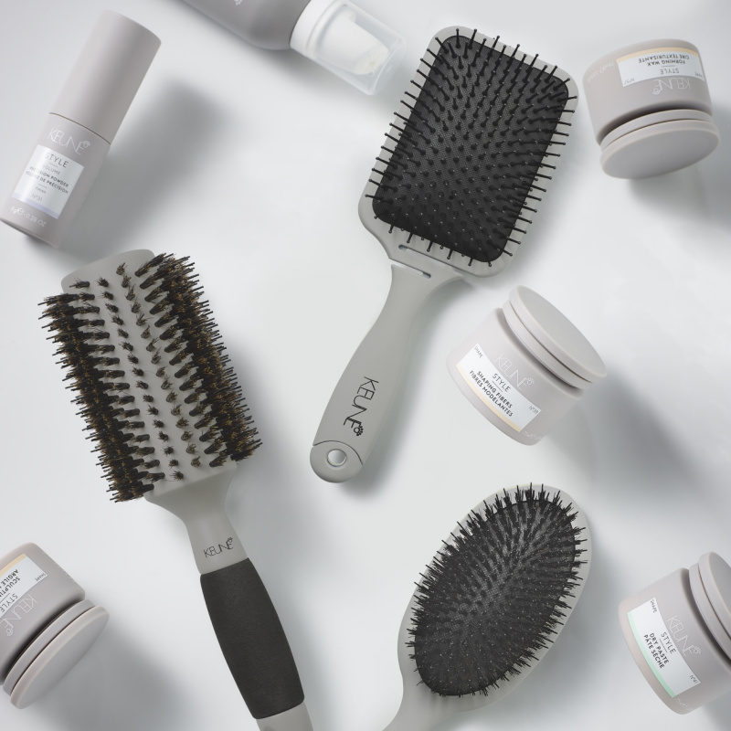 Бьюти-шпаргалка: Как защитить волосы в зимние месяцы